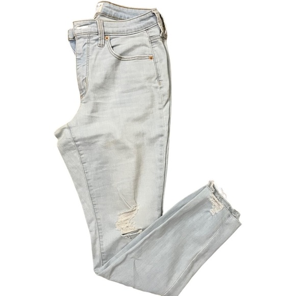 Universal Thread High Rise Skinny Jeans Distressed Light Wash - Picture 1 of 8